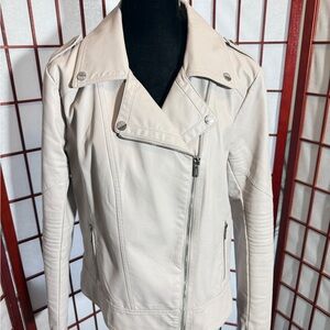 GUESS Women's Light Cream Asymmetrical Zip Moto Jacket